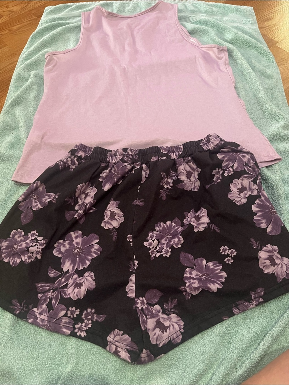 SHEIN Lavender Tank & Black Floral Elastic-Waist Shorts Set Women’s Size XL